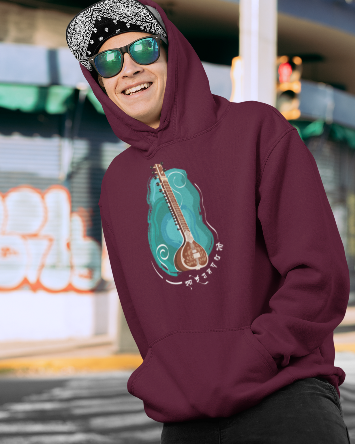 Sitar, strings of serenity | Men's Hoodie